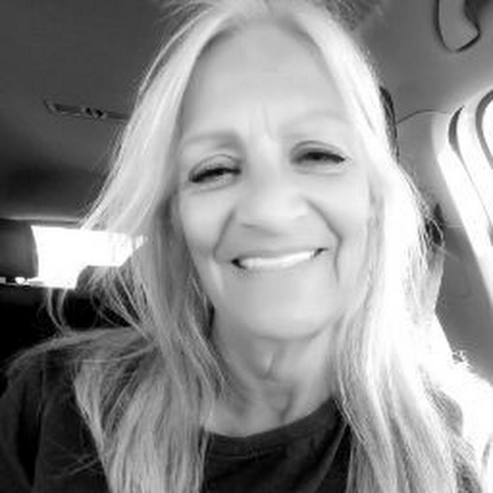 Meet your Posher, Suzan